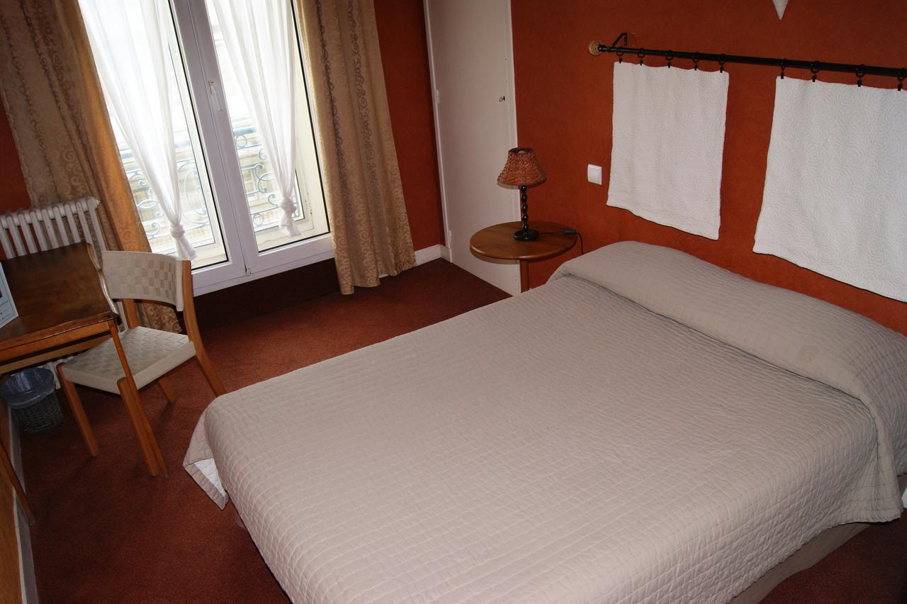 Hotel Central โป ภายนอก รูปภาพ